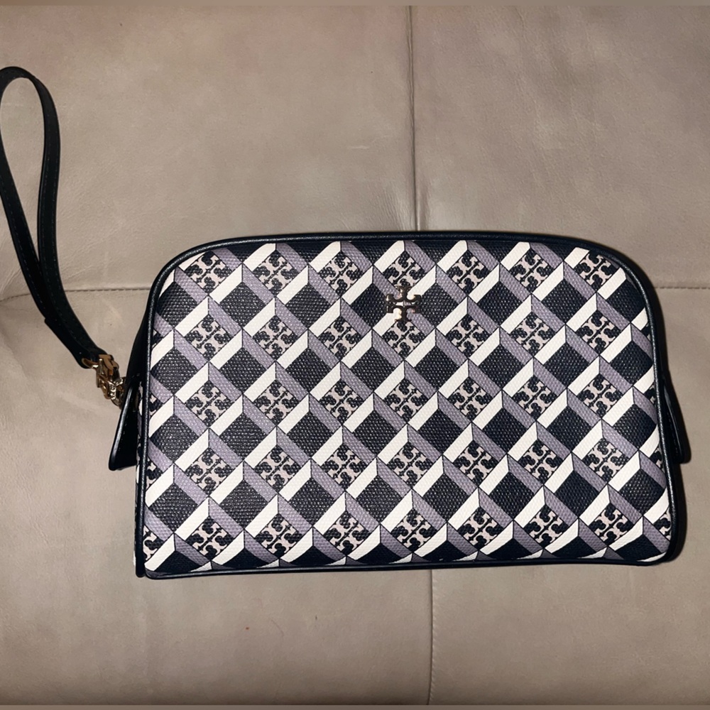 Tory Burch wristlet